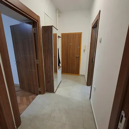 Apartman Paviljoni *