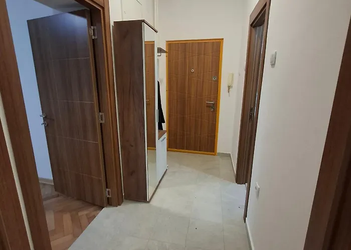 Apartman Paviljoni *